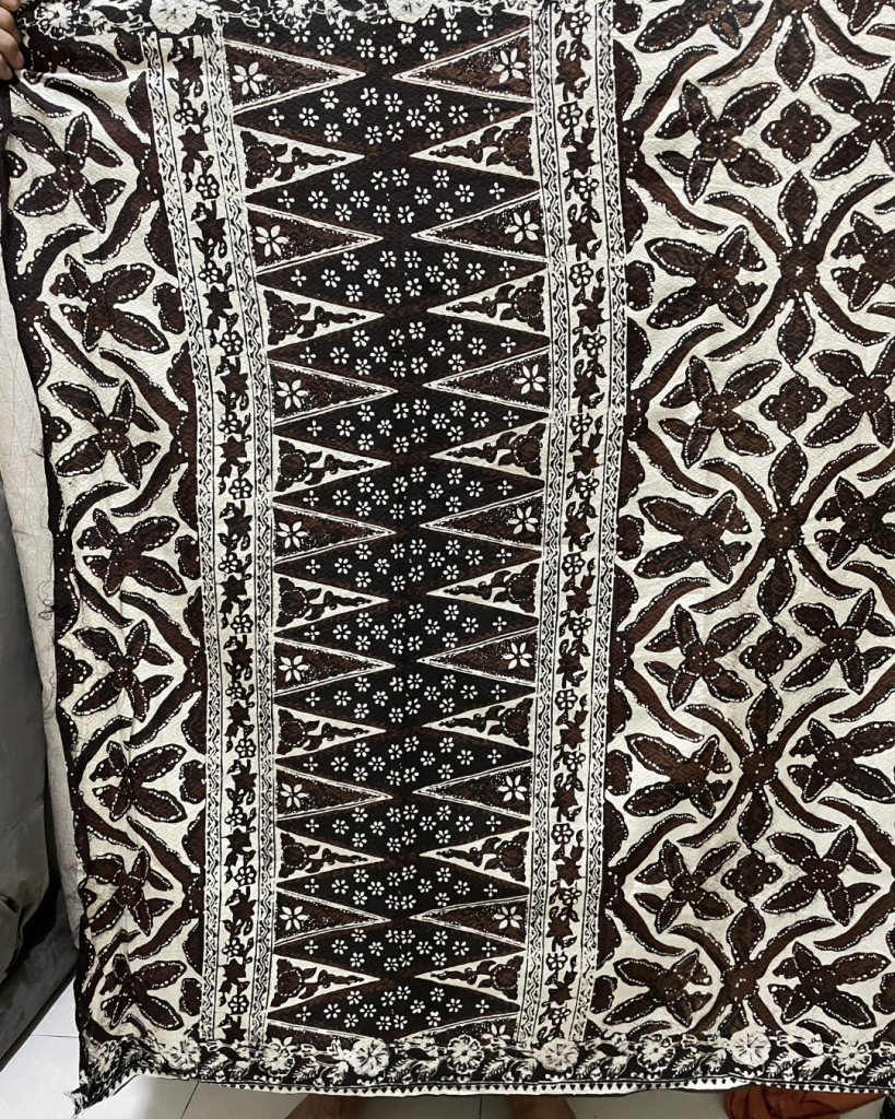 Kebaya Pengantin Custom Jerman Batik untuk pernikahan di Jerman (Adhiresti Kebaya)